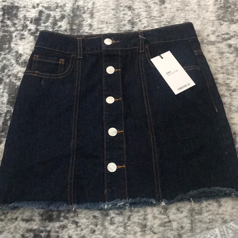 Denim button up seamed skirt